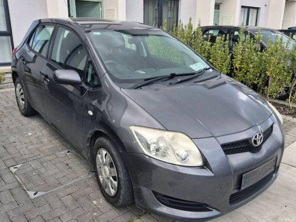 Toyota Auris Hatchback, Petrol, 2009, Grey
