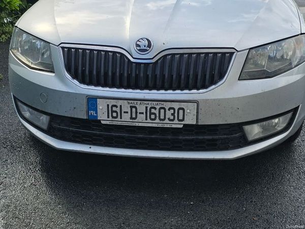Skoda Octavia Saloon, Diesel, 2016, Silver