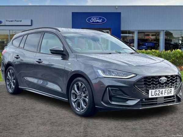 Ford Focus Estate, Petrol, 2024, Grey