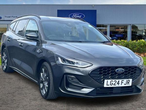 Ford Focus Estate, Petrol, 2024, Grey