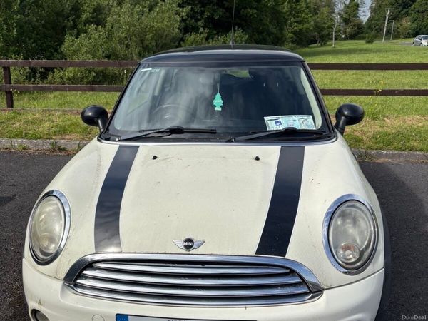 Mini Cooper Hatchback, Diesel, 2011, White