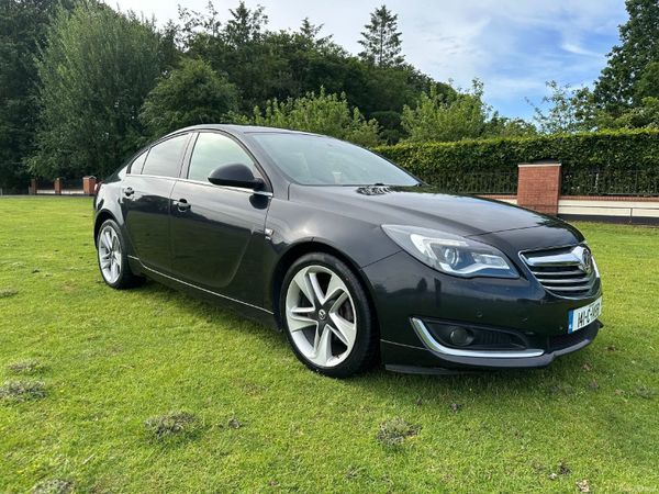 Vauxhall Insignia Hatchback, Diesel, 2014, Black