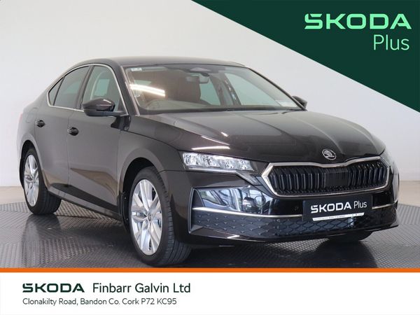 Skoda Octavia Saloon, Diesel, 2026, Black