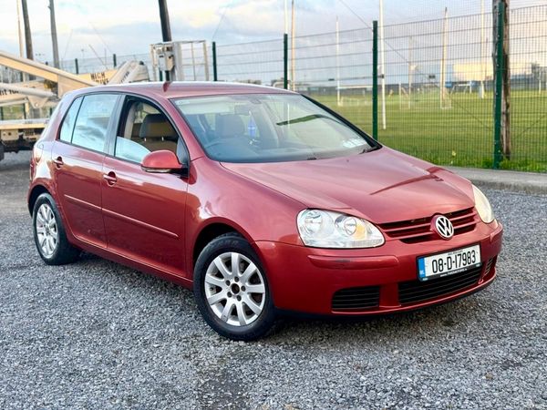 Volkswagen Golf Hatchback, Petrol, 2008, Red