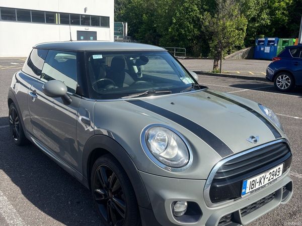 Mini Cooper Hatchback, Diesel, 2018, Grey