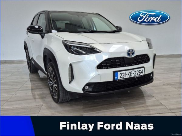 Toyota Yaris SUV, Petrol, 2023, White