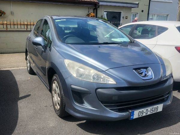 Peugeot 308 Hatchback, Petrol, 2009, Grey