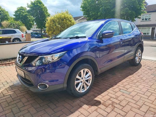Nissan Qashqai Hatchback, Petrol, 2014, Blue