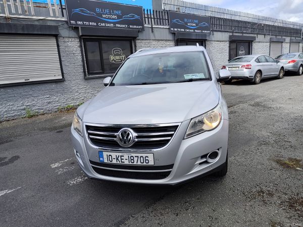 Volkswagen Tiguan SUV, Diesel, 2010, Silver