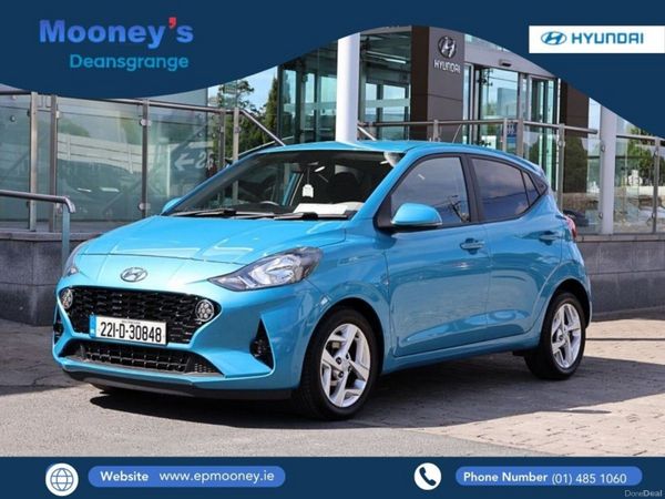 Hyundai i10 Hatchback, Petrol, 2022, Blue
