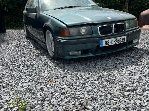 BMW Other Estate, Petrol, 1998, Green