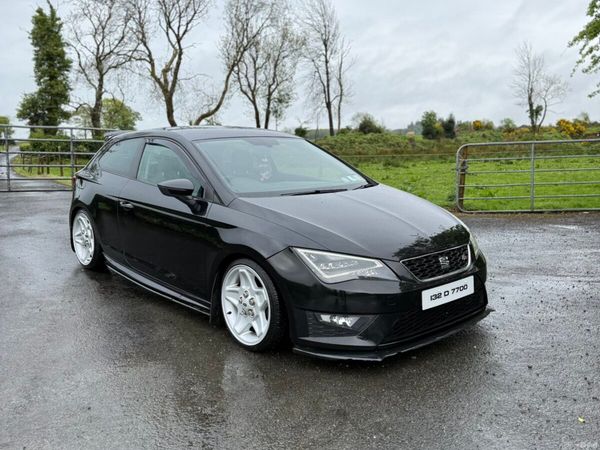 SEAT Leon Hatchback, Diesel, 2013, Black