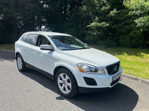 Volvo XC60 SUV, Diesel, 2013, White