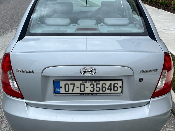 Hyundai Accent Saloon, Petrol, 2007, Silver