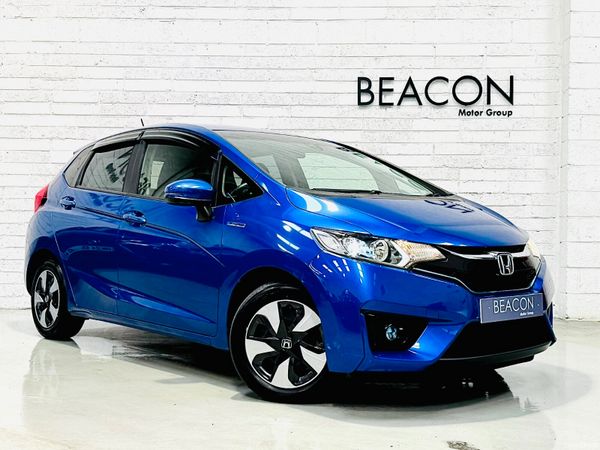 Honda Fit Hatchback, Petrol Hybrid, 2017, Blue