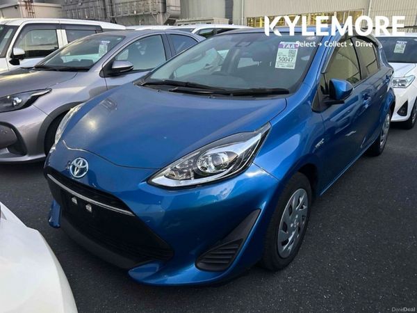 Toyota Aqua Hatchback, Petrol Hybrid, 2019, Blue