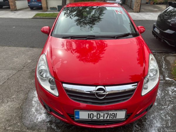 Opel Corsa Hatchback, Petrol, 2010, Red