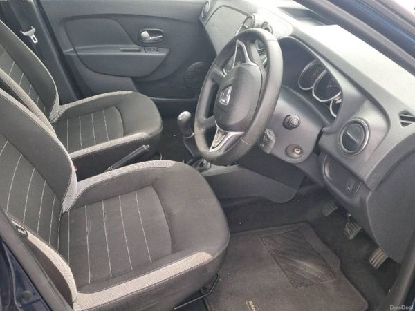 Dacia Sandero Stepway Hatchback, Diesel, 2018, Blue