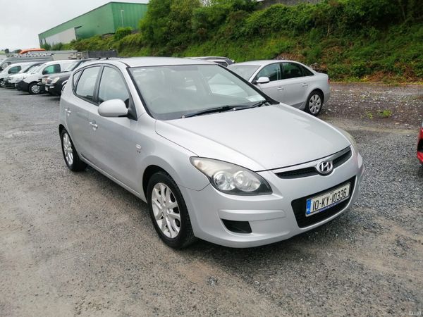 Hyundai i30 Hatchback, Diesel, 2010, Silver