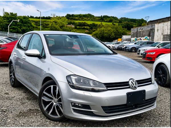 Volkswagen Golf Hatchback, Petrol, 2013, Silver