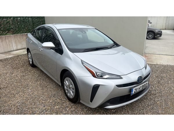 Toyota Prius Hatchback, Petrol Hybrid, 2021, Silver