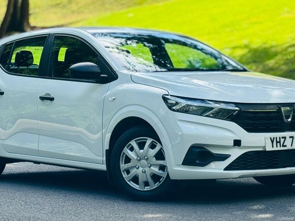 Dacia Sandero Hatchback, Petrol, 2022, White