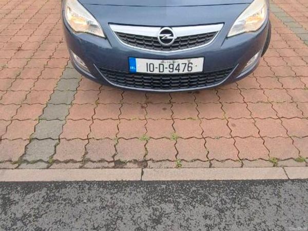Opel Astra Hatchback, Petrol, 2010, Blue
