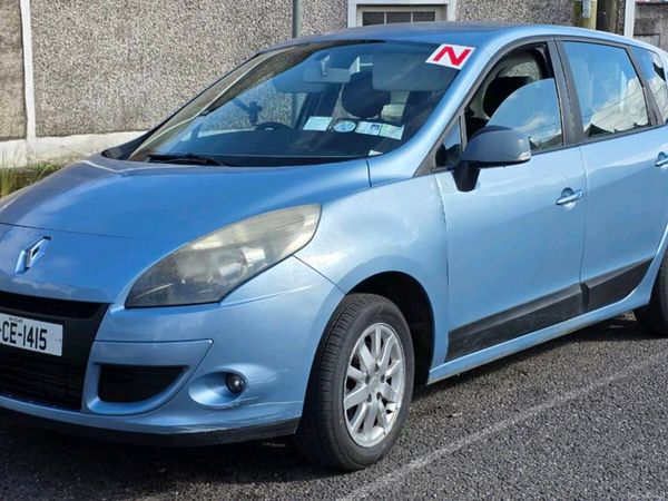 Renault Scenic MPV, Diesel, 2010, Blue