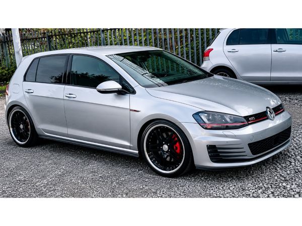 Volkswagen Golf Hatchback, Petrol, 2014, Grey