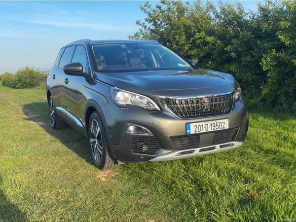 Peugeot 5008 MPV, Petrol, 2020, Grey