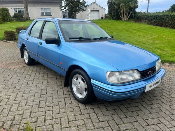 Ford Sierra Saloon, Petrol, 1992, Blue