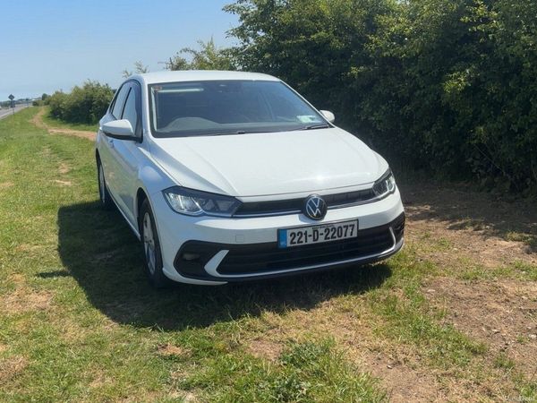 Volkswagen Polo Hatchback, Petrol, 2022, White