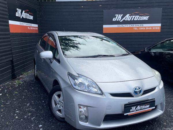 Toyota Prius Hatchback, Petrol Hybrid, 2012, Silver