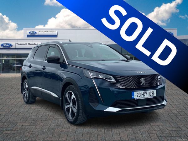 Peugeot 5008 MPV, Diesel, 2023, Blue