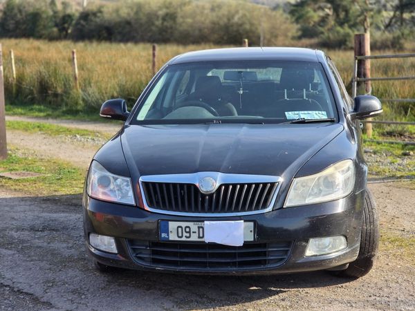 Skoda Octavia Hatchback, Diesel, 2009, Black
