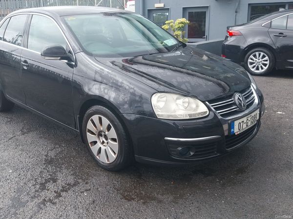 Volkswagen Jetta Saloon, Petrol, 2007, Black