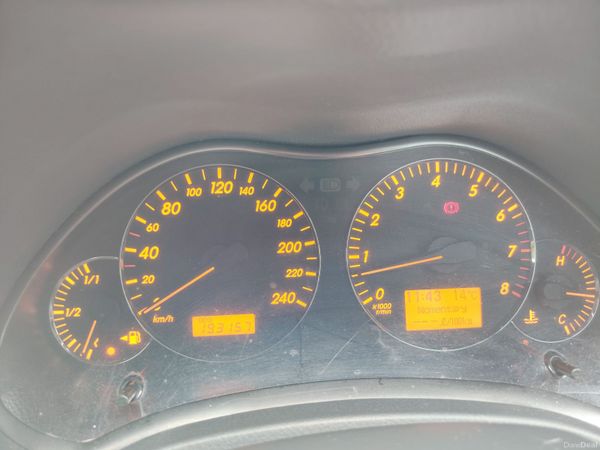 Toyota Avensis Saloon, Petrol, 2007, Silver