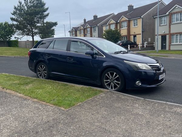 Toyota Avensis Estate, Diesel, 2013, Blue