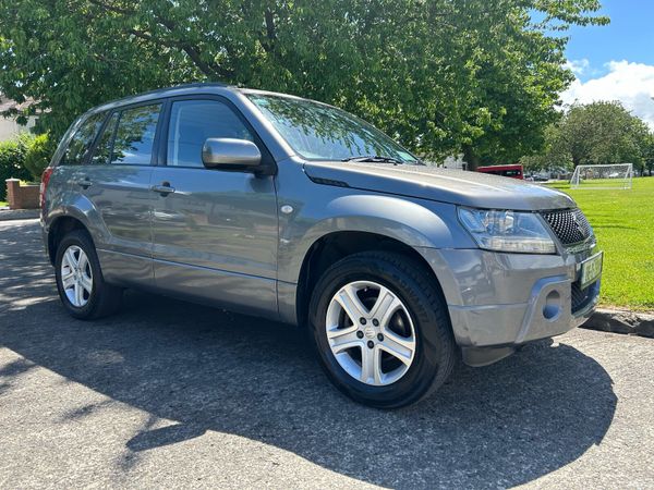 Suzuki Grand Vitara SUV, Petrol, 2006, Grey