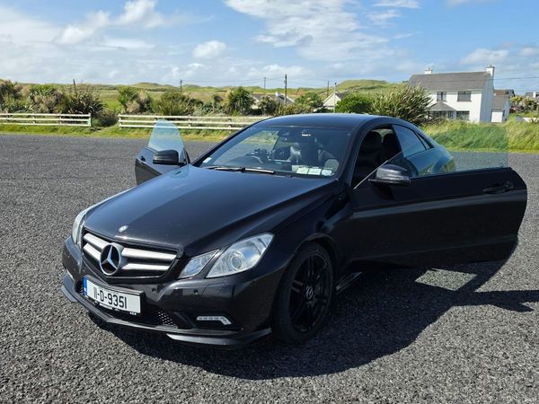 Mercedes-Benz E-Class Coupe, Diesel, 2011, Black