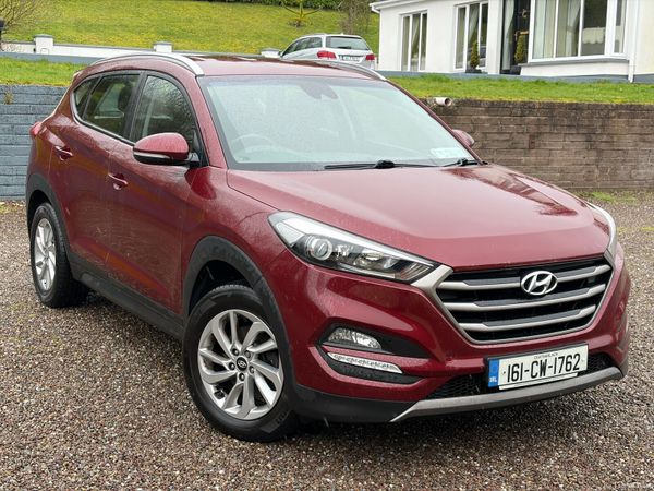 Hyundai Tucson SUV, Diesel, 2016, Red