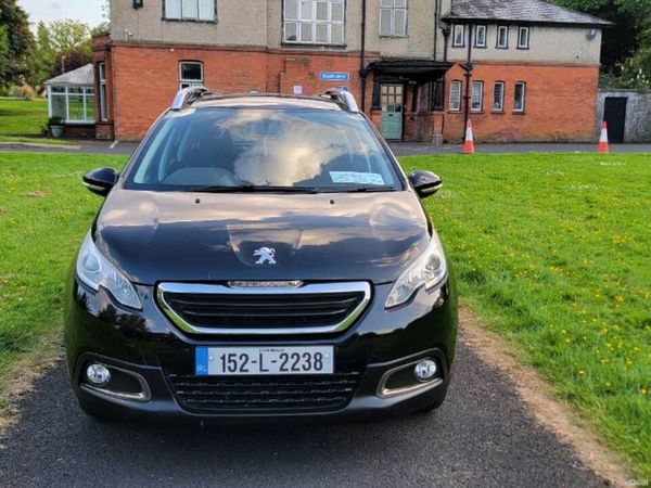 Peugeot 2008 SUV, Petrol, 2015, Black