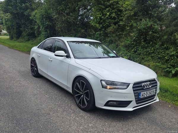 Audi A4 Saloon, Diesel, 2014, White