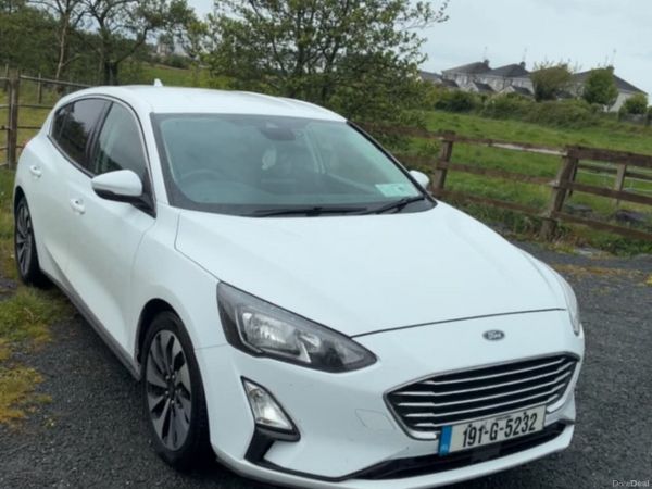Ford Focus Hatchback, Petrol, 2019, White