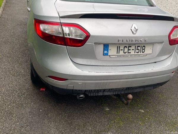 Renault Fluence Saloon, Diesel, 2011, Silver