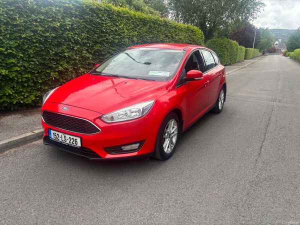 Ford Focus Hatchback, Diesel, 2015, Red
