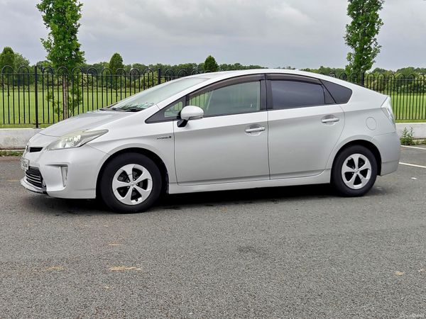 Toyota Prius Hatchback, Petrol Hybrid, 2013, Silver