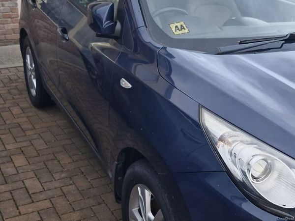 Hyundai ix35 SUV, Diesel, 2010, Blue