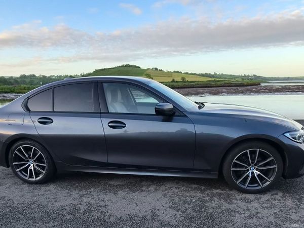 BMW 3-Series Saloon, Diesel, 2019, Grey