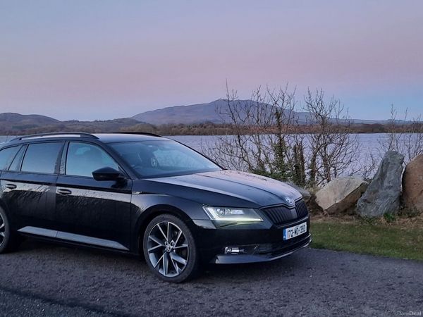 Skoda Superb Estate, Diesel, 2017, Black